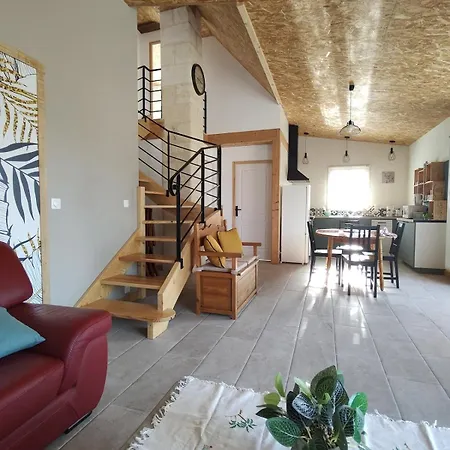 Дом отдыха Le Logis De Jade Saint-Leon (Gironde)